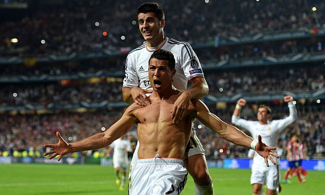Vượt Messi ở Champions League, Ronaldo chia thưởng tứ tung Ronaldo đã vượt qua Messi về số bàn thắng tại Champions League