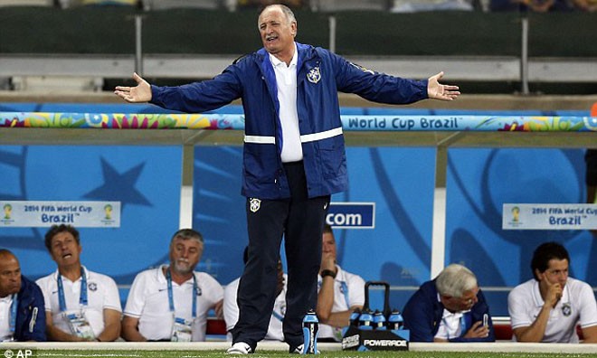 TIẾT LỘ: Brazil 'chết' bởi sóng ngầm nội bộ Scolari đã có những quyết định chiến thuật sai lầm.