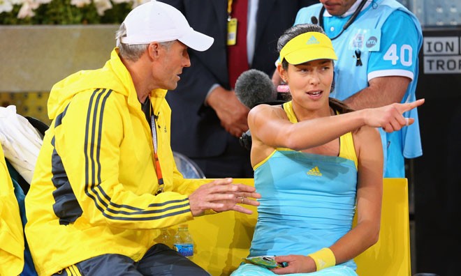 Ivanovic xứng danh 'Nữ hoàng'... thay HLV Ana Ivanovic lại thay HLV.
