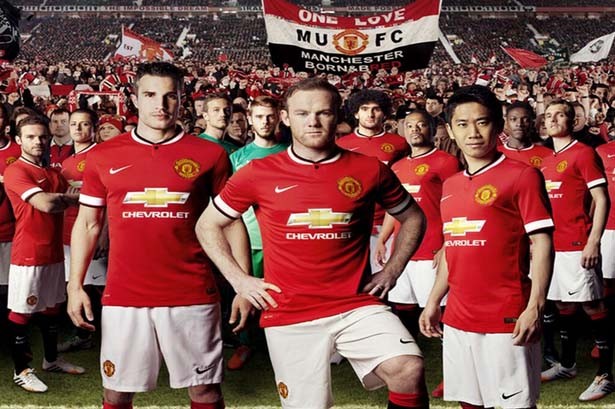Man United hớ nặng khi bán áo đấu giá rẻ Man United hớ nặng khi bán áo đấu giá rẻ