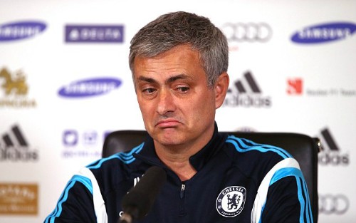 Gỡ bỏ luật im lặng Mourinho lập tức gây 'bão' Jose Mourinho muốn FA trừ điểm của Man City.