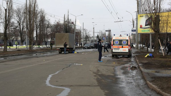 Đánh bom đoàn tuần hành ở Ukraine, 18 người thương vong Hiện trường vụ đánh bom. Ảnh: RIA