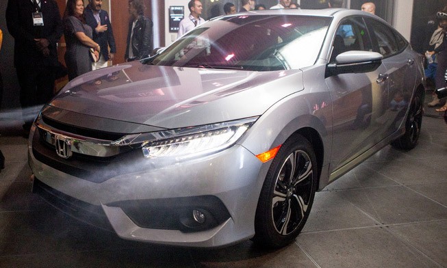 Đại lí làm lộ giá bán Honda Civic 2016? Honda Civic 2016?