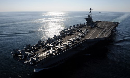 Uy lực kinh người của cụm tàu sân bay Mỹ Tàu sân bay USS John C. Stennis của hải quân Mỹ.