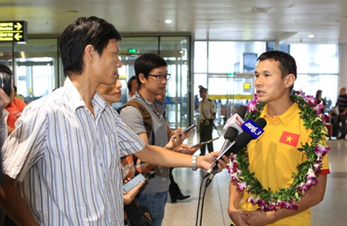 Tuyển futsal Việt Nam được thưởng 1,5 tỷ đồng Bảo Quân cho hay dự Futsal FIFA World Cup là giấc mơ thành sự thực với anh và các đồng đội. Ảnh: BDP.