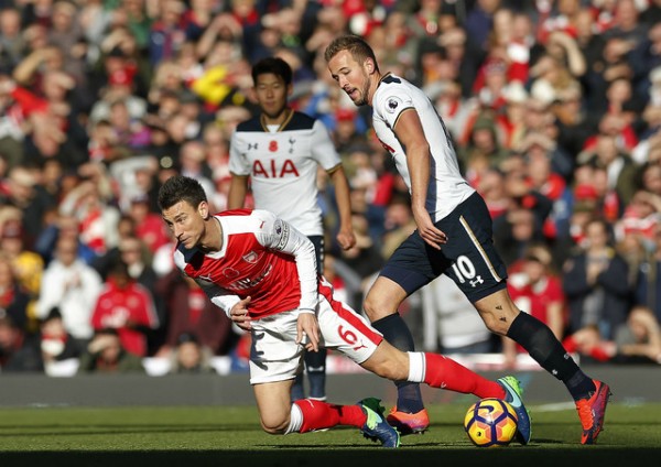 Arsenal - Tottenham (1-1): Pháo chưa thể lên đỉnh Trận derby Bắc London bất phân thắng bại.