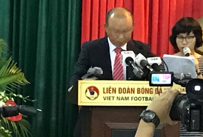 HLV Park Hang Seo giải thích biệt danh 'Ngài ngủ gật' HLV Park Hang Seo giải thích biệt danh 'Ngài ngủ gật'