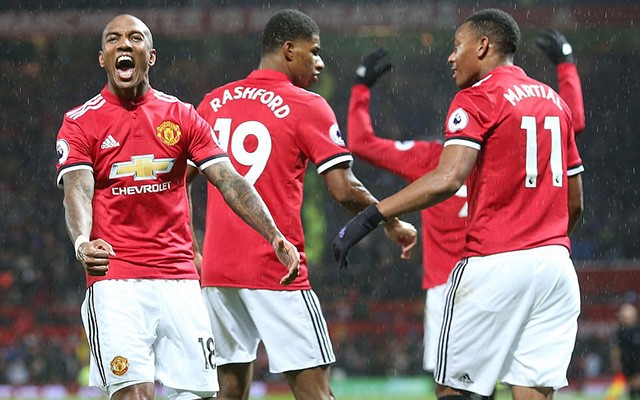 Ashley Young: Suối nguồn tươi trẻ của M.U Ashley Young: Suối nguồn tươi trẻ của M.U