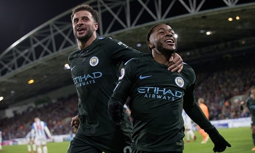 Man City ngược dòng thắng Huddersfiled, xây chắc ngôi đầu Man City ngược dòng thắng Huddersfiled, xây chắc ngôi đầu
