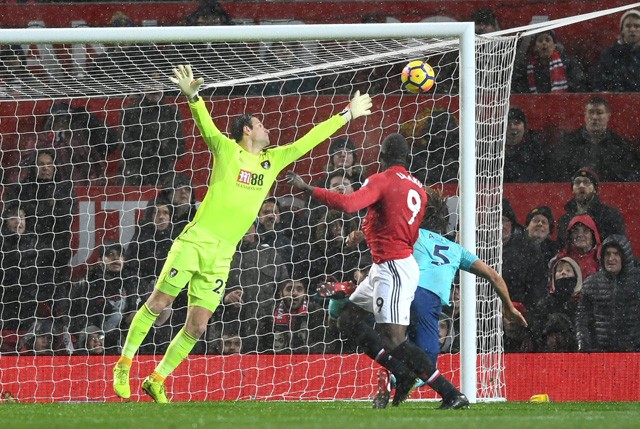 Lukaku 'thông nòng', M.U thắng tối thiểu Bournemouth Tình huống ghi bàn của Lukaku