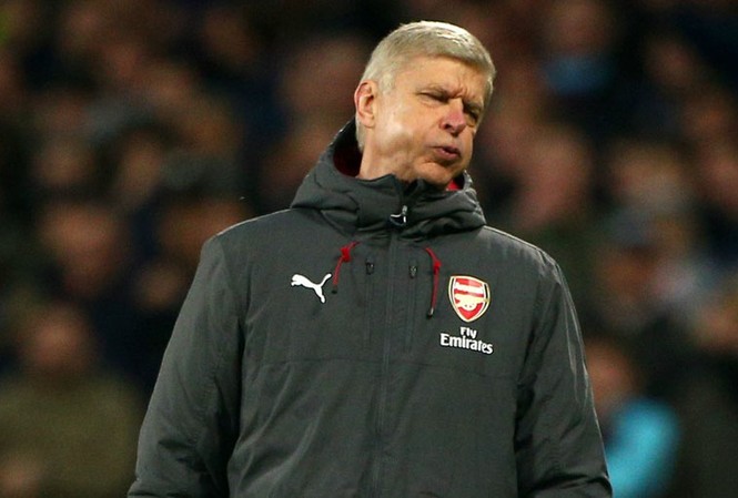Wenger bóng gió khuyên Mourinho bớt than vãn chuyện tiền Wenger bóng gió khuyên Mourinho bớt than vãn chuyện tiền