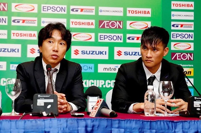 Công Vinh muốn gì sau bản hợp đồng với thầy cũ Miura? Công Vinh muốn gì sau bản hợp đồng với thầy cũ Miura?