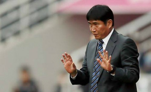 HLV U23 Hàn Quốc 'bắt bài' thầy trò Park Hang-seo HLV Kim Bong-gil