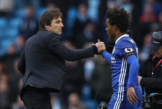 'Sát thủ' Willian săn hat-trick ở đại chiến M.U - Chelsea 'Sát thủ' Willian săn hat-trick ở đại chiến M.U - Chelsea