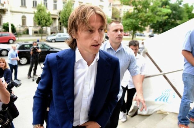 Khai man trước tòa, ngôi sao Real đối mặt án tù 5 năm Luka Modric