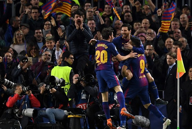 Messi lập cú đúp, Barca dễ dàng 'đá bay' Chelsea Messi lập cú đúp, Barca dễ dàng 'đá bay' Chelsea
