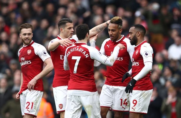 'Bom tấn' bùng nổ, Arsenal đại thắng Stoke City 'Bom tấn' bùng nổ, Arsenal đại thắng Stoke City