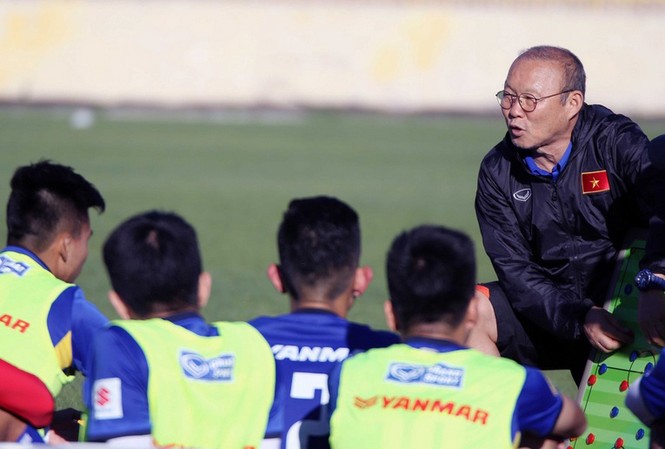 Tuyển Việt Nam áp sát top 100 trên bảng xếp hạng FIFA Tuyển Việt Nam áp sát top 100 trên bảng xếp hạng FIFA