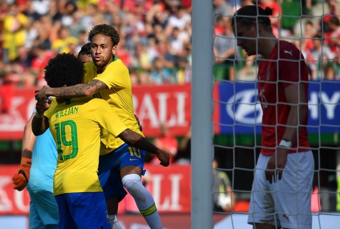 MÁCH NƯỚC WORLD CUP: Đại gia sẽ tạo 'mưa bàn thắng' Neymar và đồng đội sẽ nối dài truyền thống thắng trận ra quân tại World Cup bằng cách đánh bại Thụy Sỹ