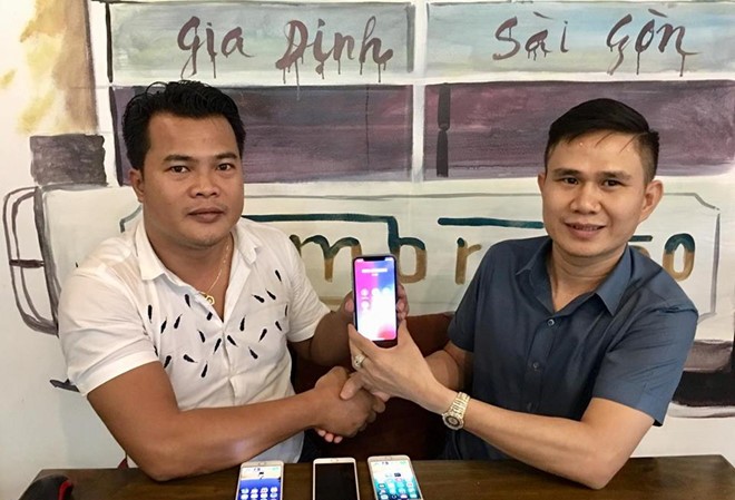 'Siêu SIM' 0909999999 được mua với giá triệu USD Ông Tài và ông Phương vừa giao dịch SIM 0909999999 với giá 23 tỷ đồng. Ảnh: Facebook nhân vật.