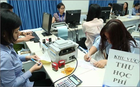 Học phí, xăng khiến chỉ số giá tiêu dùng tháng 9 tăng mạnh tăng học phí khiến giá tiêu dùng tăng mạnh.
ảnh minh hoạ, internet
