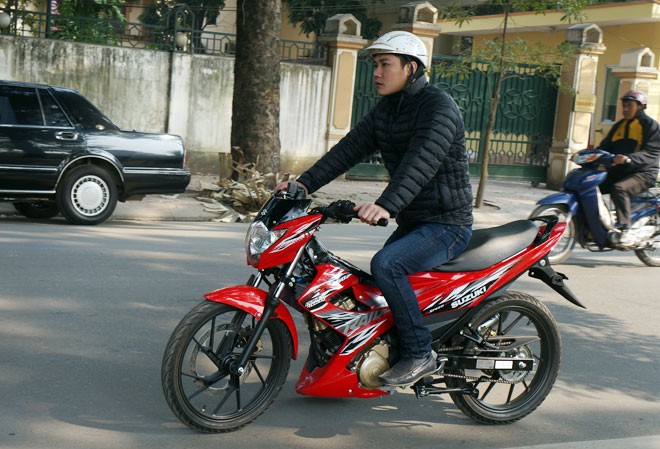 Suzuki Raider: ‘Trống choai' thành phố Suzuki Raider: ‘Trống choai' thành phố