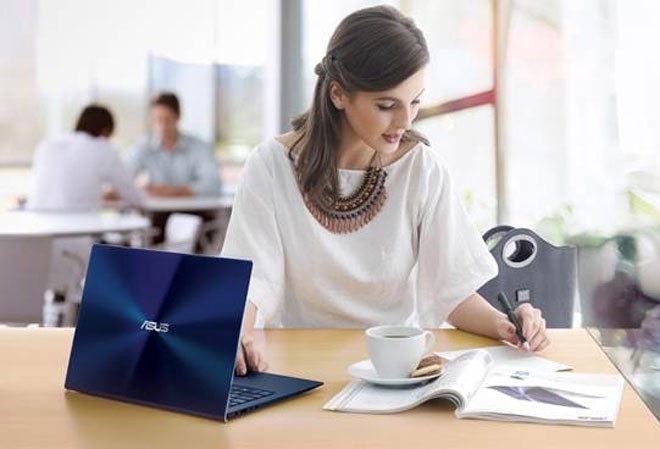 Siêu phẩm Zenbook làm từ kính Gorilla tới Việt Nam Siêu phẩm Zenbook làm từ kính Gorilla tới Việt Nam
