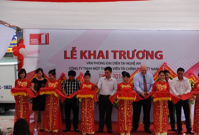 Home Credit khai trương 4 văn phòng đại diện Home Credit khai trương 4 văn phòng đại diện