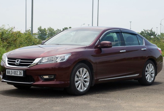 Nhìn gần Honda Accord 2014 có hấp dẫn? Nhìn gần Honda Accord 2014 có hấp dẫn?