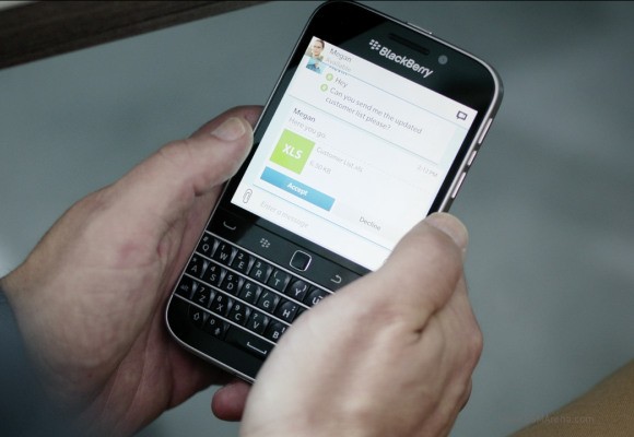 BlackBerry Classics lộ diện với giá từ 449 USD BlackBerry Classics lộ diện với giá từ 449 USD