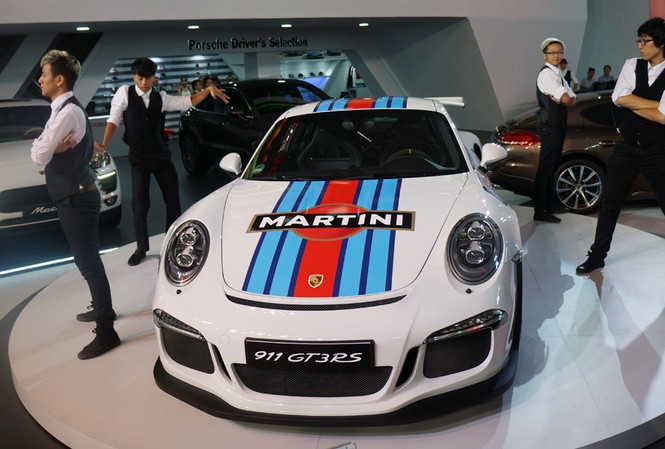 Chi tiết 'chiến binh đường phố' Porsche 911 GT3 RS Chi tiết 'chiến binh đường phố' Porsche 911 GT3 RS