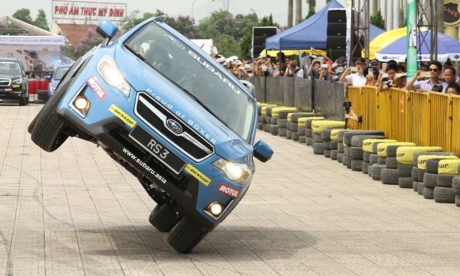 ‘Vua drift’ Russ Swift: Gừng càng già càng cay ‘Vua drift’ Russ Swift: Gừng càng già càng cay