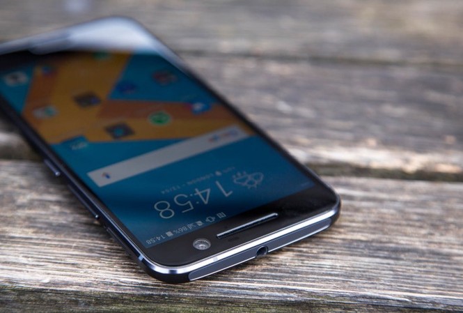 Trong nghịch cảnh, HTC vẫn không từ bỏ thị trường smartphone? Trong nghịch cảnh, HTC vẫn không từ bỏ thị trường smartphone?