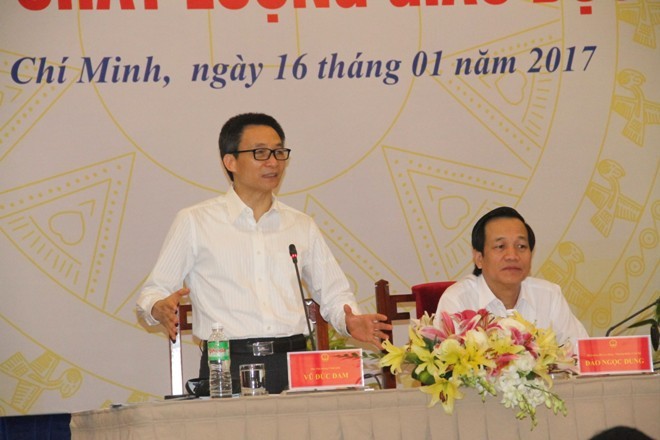 Chuyển cao đẳng, trung cấp sang Bộ Lao động chỉ có lợi hơn Phó thủ tướng Vũ Đức Đam trình bày tại Hội nghị