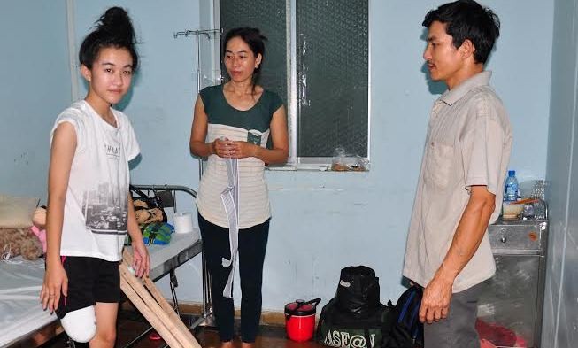 Nơi tắc trách nhận thanh toán viện phí cho nữ sinh bị cưa chân oan Nữ sinh Hà Vi sẽ xuất viện vào ngày 17/4