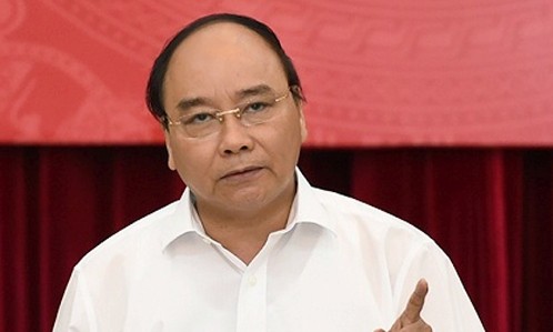 Thủ tướng yêu cầu làm rõ nguyên nhân cá chết hàng loạt Thủ tướng Nguyễn Xuân Phúc chỉ đạo khẩn trương làm rõ nguyên nhân gây hiện tượng hải sản chết bất thường tại miền Trung, báo cáo ngay Thủ tướng Chính phủ biện pháp xử lý nghiêm vi phạm - Ảnh: VGP