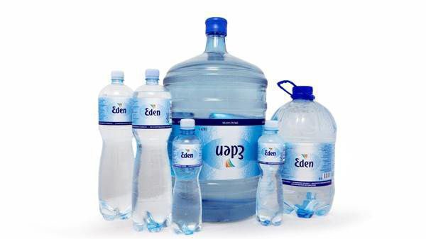 4.000 người ngộ độc vì uống nước đóng chai nhiễm khuẩn Nước đóng chai Eden Springs.