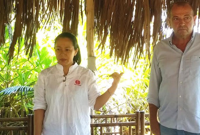 Khu resort ở Huế xin lỗi vì bản đồ in sai tên biển Việt Nam Ông Michel Scharwitzel gửi lời xin lỗi đến người dân Việt Nam về việc in sai tên vùng biển trong bản đồ.