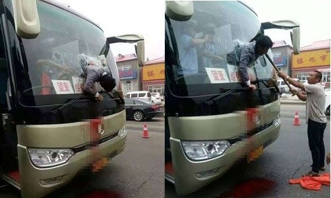 Thoát chết hy hữu dù bị xuyên nửa người qua kính chắn gió xe buýt Nam hành khách mắc kẹt giữa lớp kính chắn gió.