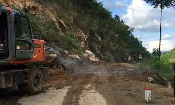 Thanh Hóa thiệt hại hàng chục tỷ đồng do mưa lũ Tuyến quốc lộ 16 từ xã Trung Lý lên thị trấn huyện vùng cao Mường Lát (Thanh Hóa) đã thông tuyến.
