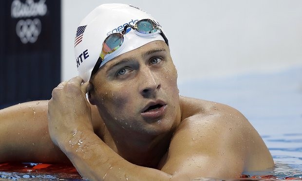 Kình ngư Ryan Lochte bị cắt tài trợ vì dựng chuyện bị cướp Ryan Lochte mất nguồn tài trợ từ các hãng lớn vì scandal dựng chuyện bị cướp.