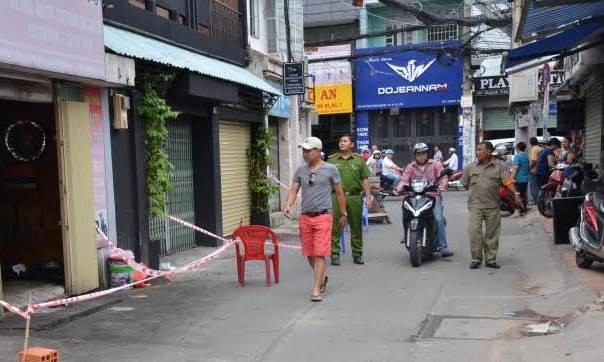 Mâu thuẫn trên bàn nhậu, nam thanh niên bị đâm chết Cơ quan chức năng điều tra vụ án.