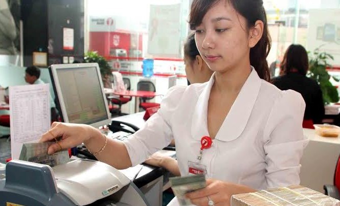 Chính phủ yêu cầu bám sát thị trường tiền tệ từ nay đến cuối năm Chính phủ yêu cầu bám sát thị trường tiền tệ từ nay đến cuối năm