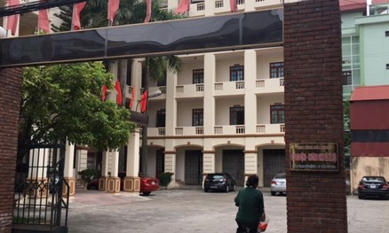 Bộ Nội vụ kết luận vụ một Sở có 44 lãnh đạo Thanh tra Bộ Nội vụ kiến nghị lãnh đạo tỉnh Hải Dương chỉ đạo làm rõ trách nhiệm, xử lí nghiêm những cá nhân có liên quan đến việc bổ nhiệm lãnh đạo sai quy định tại Sở LĐT&XH tỉnh này.