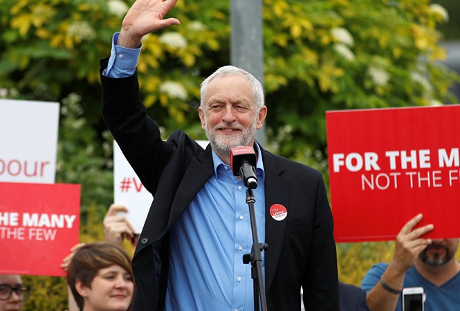Đối thủ của bà May: ‘Tôi vẫn có thể là Thủ tướng Anh’ Lãnh đạo Công đảng Anh Jeremy Corbyn.
