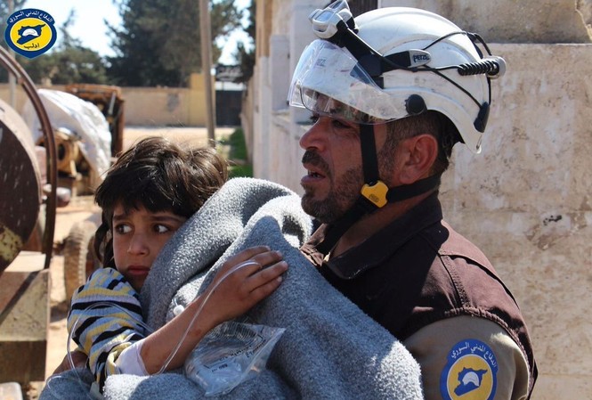 Nga-Mỹ căng thẳng vì tuyên bố của LHQ về tấn công hóa học ở Syria Vụ tấn công hóa học ở Khan Sheikhoun, Syria, từng gây chấn động dư luận thế giới hồi tháng 4.