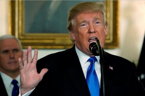 Tổng thống Trump có kế hoạch hòa bình giúp ‘xoa dịu’ tranh cãi về Jerusalem Tổng thống Mỹ Donald Trump tuyên bố Jerusalem là thủ đô của Israel hôm 6/12. Ảnh: Reuters