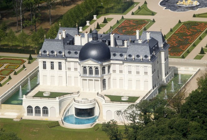 Bài trừ lãng phí, Thái tử Saudi lại bí mật mua ngôi nhà đắt nhất thế giới Lâu đài Chateau Louis XIV. Ảnh: Reuters