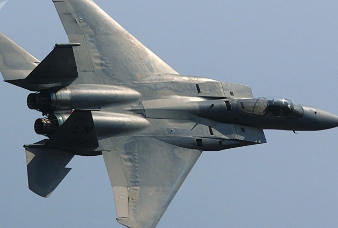 Mỹ công bố video tiêm kích F-15 áp sát Su-30 Nga, Moscow nói gì? Ảnh: Sputnik
