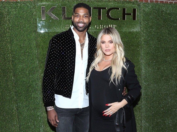 Lý do em gái Kim ‘siêu vòng ba’ vẫn tha thứ dù bạn trai ngoại tình Khloe Kardashian và tình trẻ Tristan Thompson.